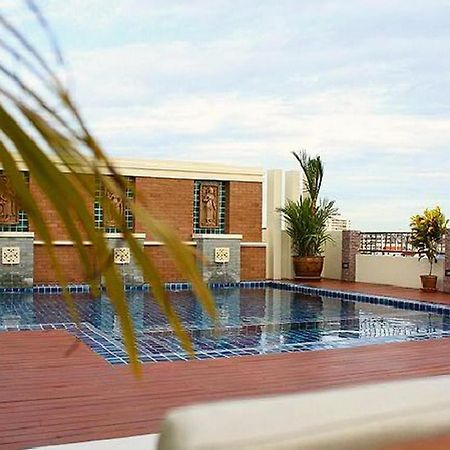 D Apartment Pattaya Extérieur photo